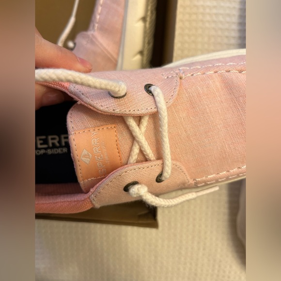 NWT SPERRYS captains moc chambray peach - Picture 7 of 7